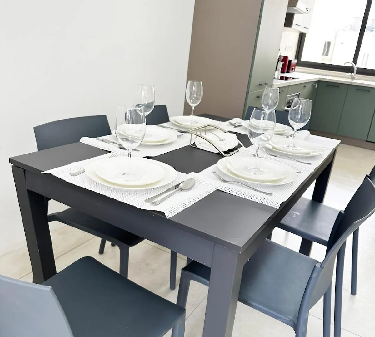 Apartment Elegant Escape In Pacaville Saint Julian's