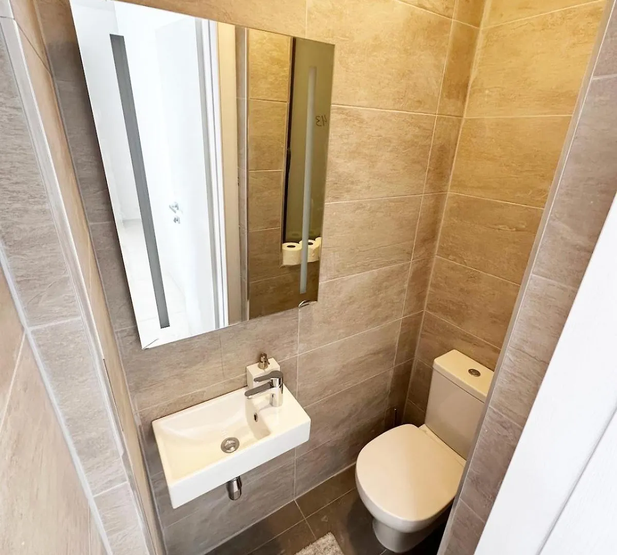 Apartment Elegant Escape In Pacaville Saint Julian's