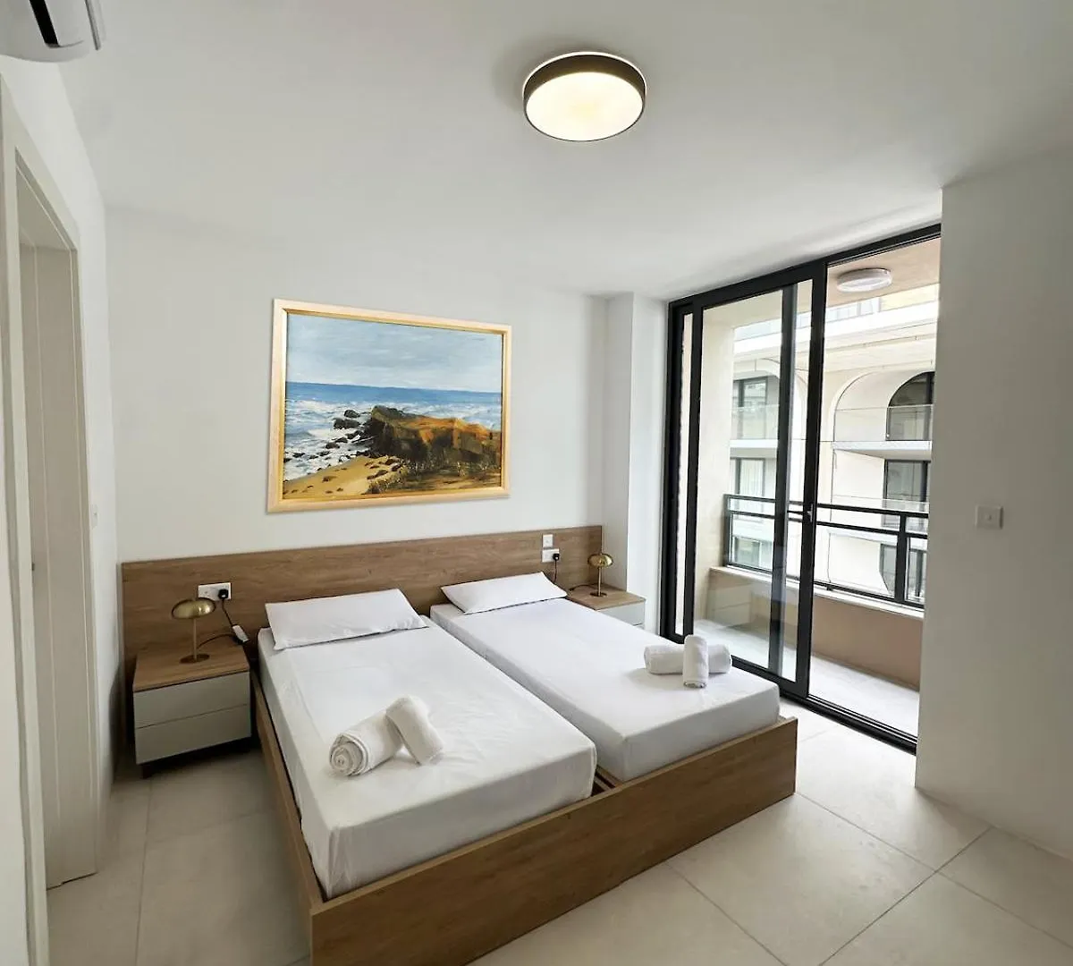 Elegant Escape In Pacaville Saint Julian's 0*,